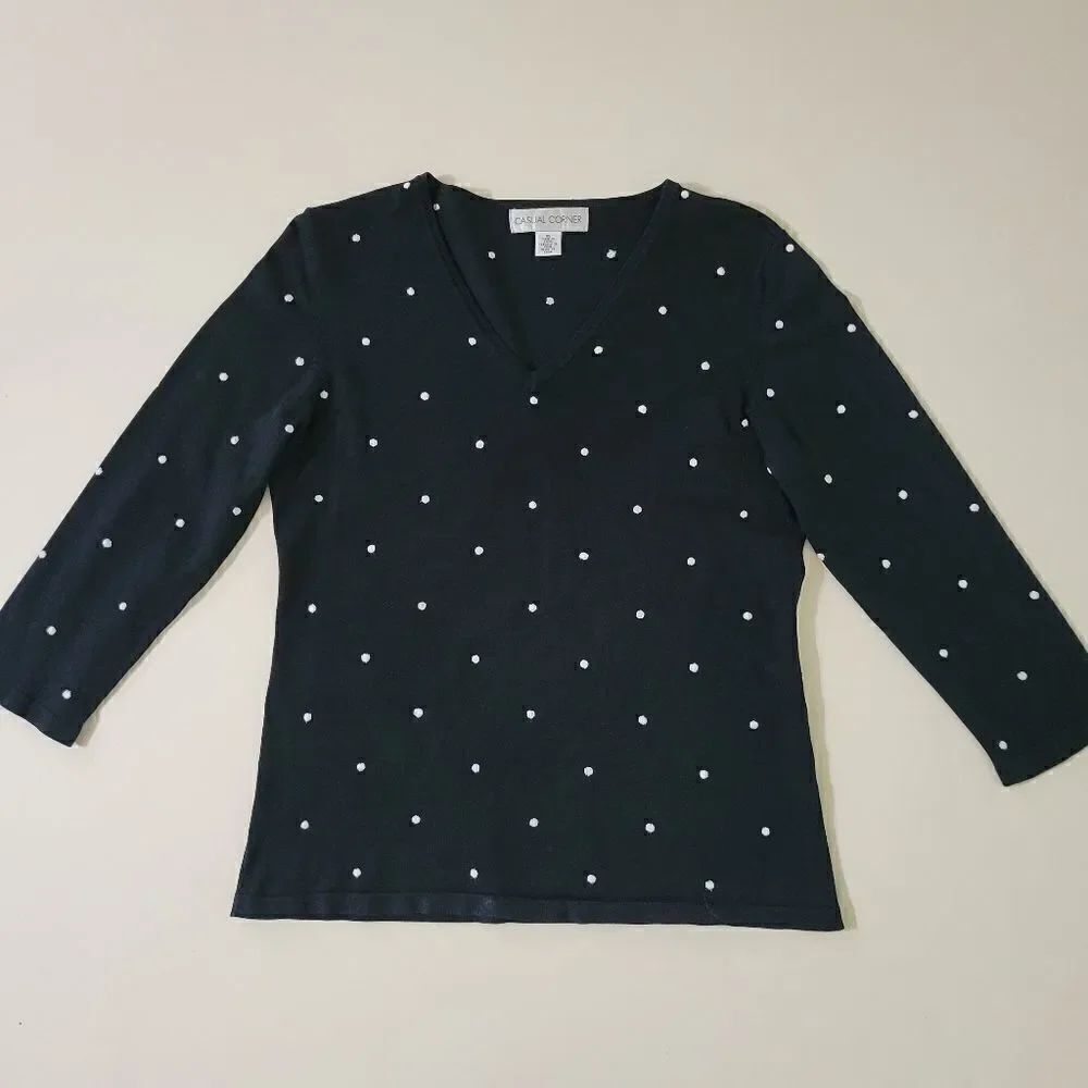 Casual Corner Women's Black & White 3/4 Sleeve Dotted V-neck Sweater